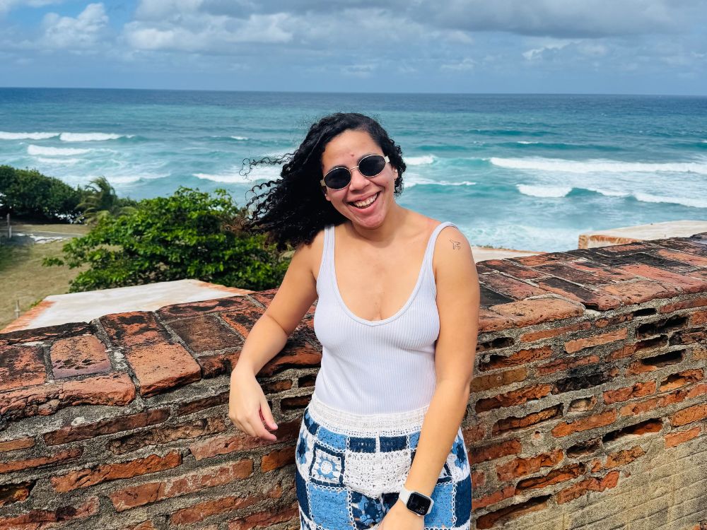 em frente a praia em Porto Rico